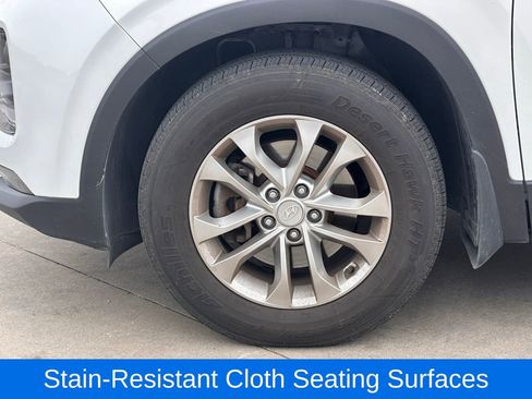 Used 2019 Hyundai Santa Fe SEL image 9