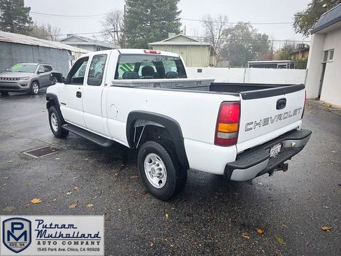 Used 2001 Chevrolet Silverado 2500 2WD Extended Cab image 6