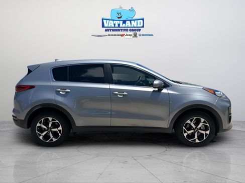 Used 2022 Kia Sportage LX FWD image 7