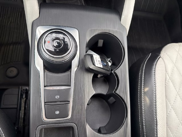 Used 2024 Ford Escape Platinum w/ Premium Technology Package AWD/4WD image 14