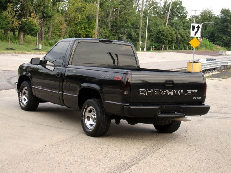 Used 1995 Chevrolet Silverado 1500 2WD Regular Cab image 14