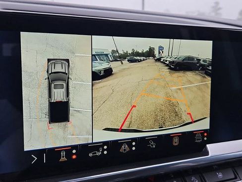 Used 2025 Chevrolet Silverado 1500 RST image 15