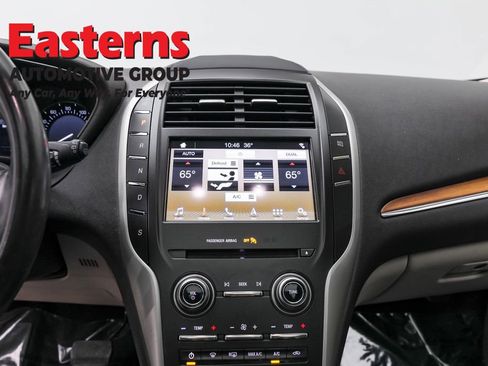 Used 2019 Lincoln MKC Select w/ Select Plus Package image 12