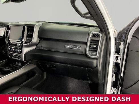 Used 2025 RAM 3500 Big Horn AWD/4WD image 27
