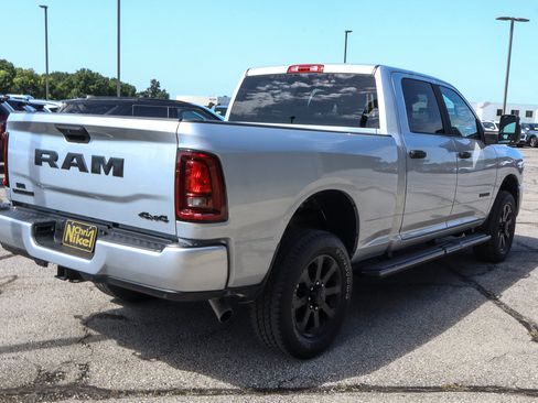 Used 2026 RAM 2500 Big Horn AWD/4WD image 4