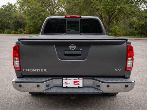 Used 2016 Nissan Frontier SV w/ SV Value Truck Package image 5