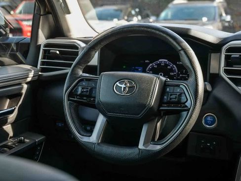 Used 2023 Toyota Sequoia Limited image 14