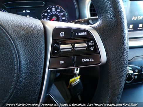 Used 2019 Kia Sorento L FWD image 36
