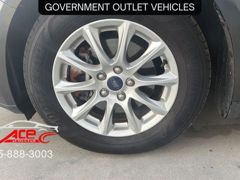 Used 2016 Ford Fusion S image 10