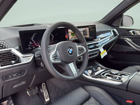 New 2026 BMW X5 xDrive40i AWD/4WD image 4