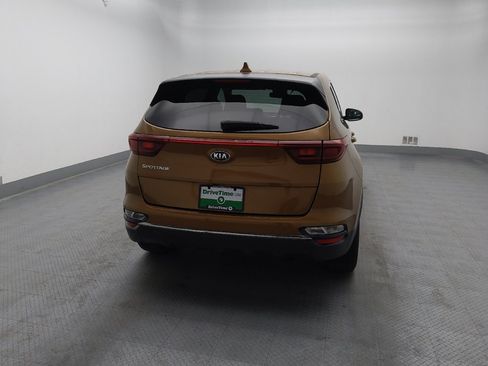 Used 2020 Kia Sportage LX FWD image 7