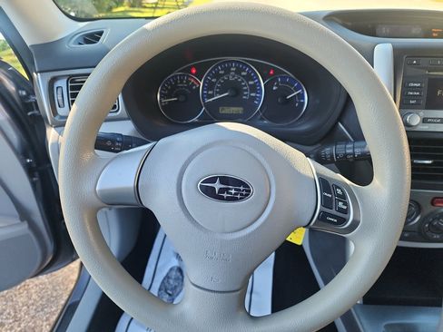 Used 2011 Subaru Forester 2.5X image 17