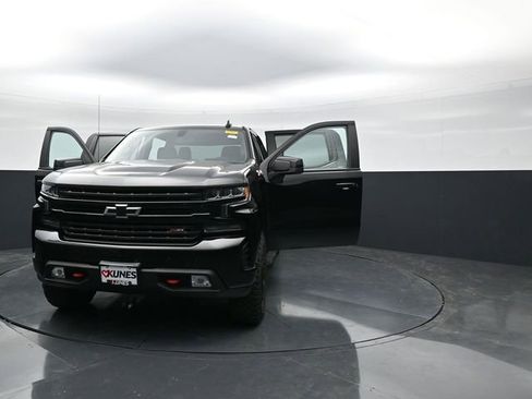 Used 2021 Chevrolet Silverado 1500 LT Trail Boss w/ Bed Protection Package AWD/4WD image 45