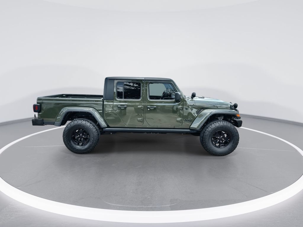 Used 2021 Jeep Gladiator Sport AWD/4WD image 9