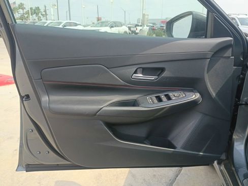 New 2026 Nissan Sentra SR w/ Floor Mat Package image 22