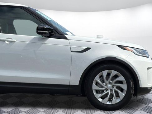 Used 2025 Land Rover Discovery S AWD/4WD image 37