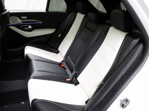 New 2026 Mercedes-Benz GLE 450 4MATIC image 12
