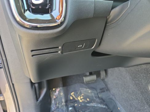 New 2026 Volvo XC40 B5 Plus w/ Protection Package Premier image 12