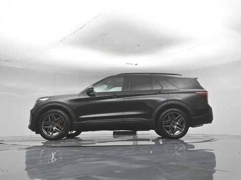 Certified 2023 Ford Explorer ST w/ Equipment Group 401A AWD/4WD image 52