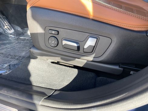 Used 2021 BMW X3 M40i w/ Premium Package image 29