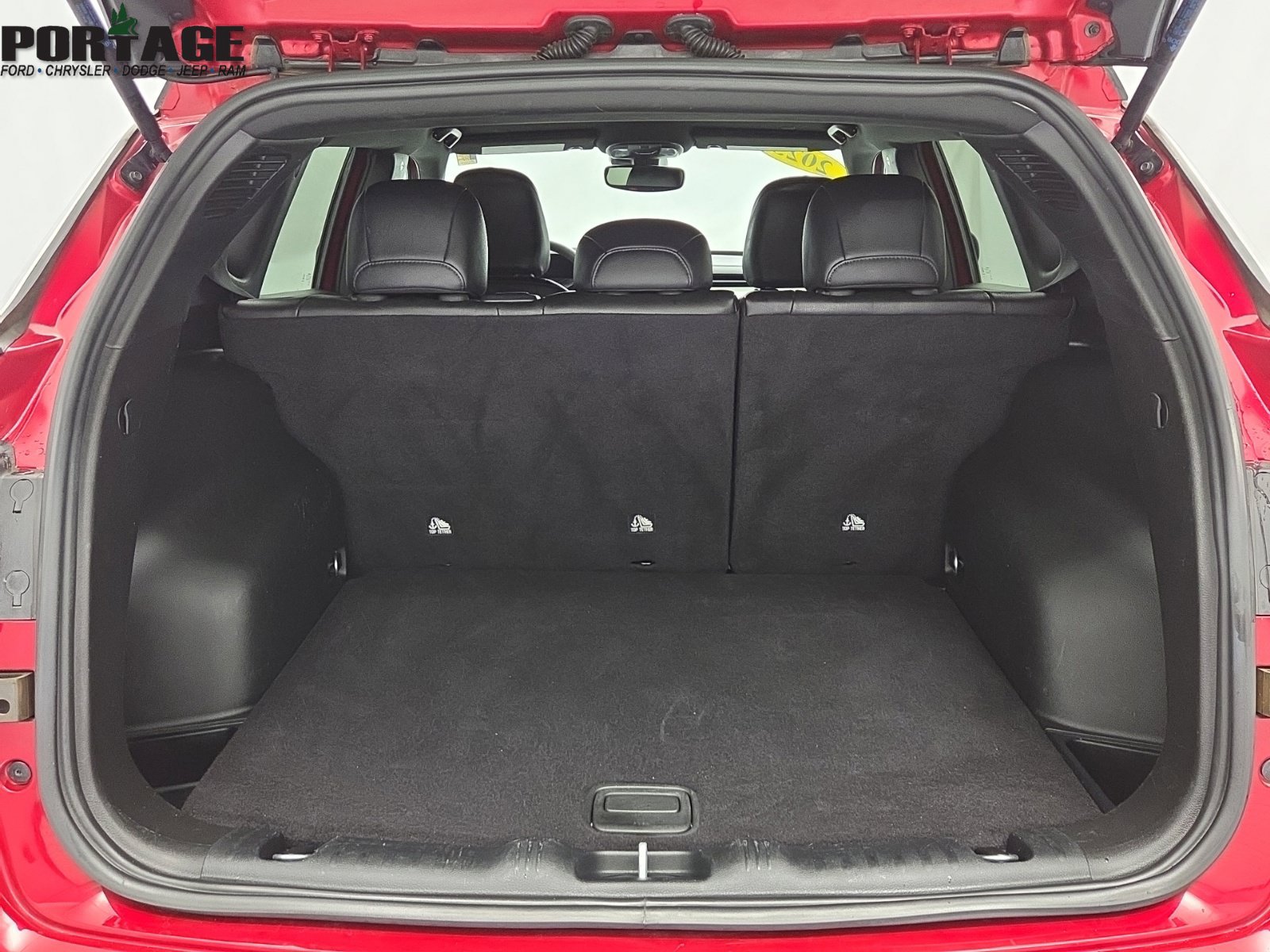 Used 2025 Jeep Compass Limited AWD/4WD image 30