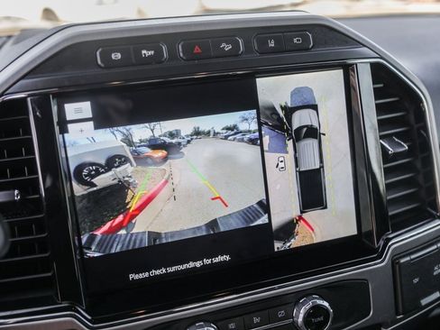 Used 2022 Ford F350 Platinum w/ FX4 Off-Road Package image 20