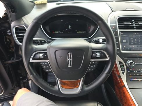 Used 2020 Lincoln Nautilus Reserve w/ Equipment Group 201A AWD/4WD image 21