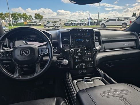 Used 2024 RAM 1500 Limited w/ Trailer Tow Group image 26