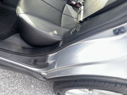 Used 2013 Subaru Forester 2.5X Limited image 18