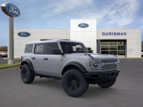 New 2026 Ford Bronco Badlands AWD/4WD image 1