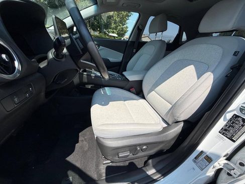 Used 2023 Hyundai Kona SEL FWD image 10