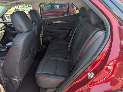 Used 2022 Buick Envision Essence w/ Sport Touring Package FWD image 15