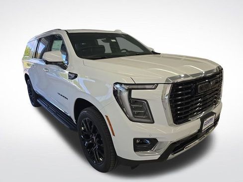 New 2026 GMC Yukon XL Elevation w/ Elevation Premium Package AWD/4WD image 7