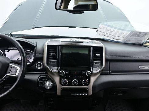 Used 2019 RAM 1500 Laramie AWD/4WD image 27