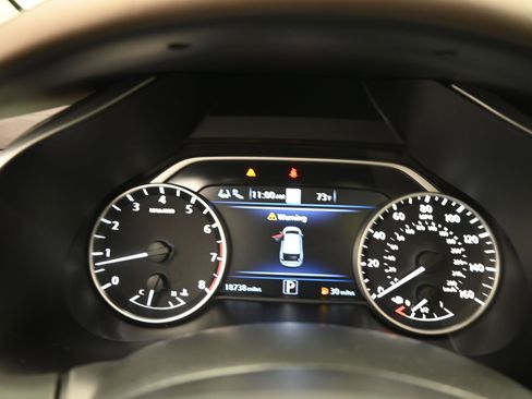 Used 2024 Nissan Murano Platinum w/ Cargo Package image 13