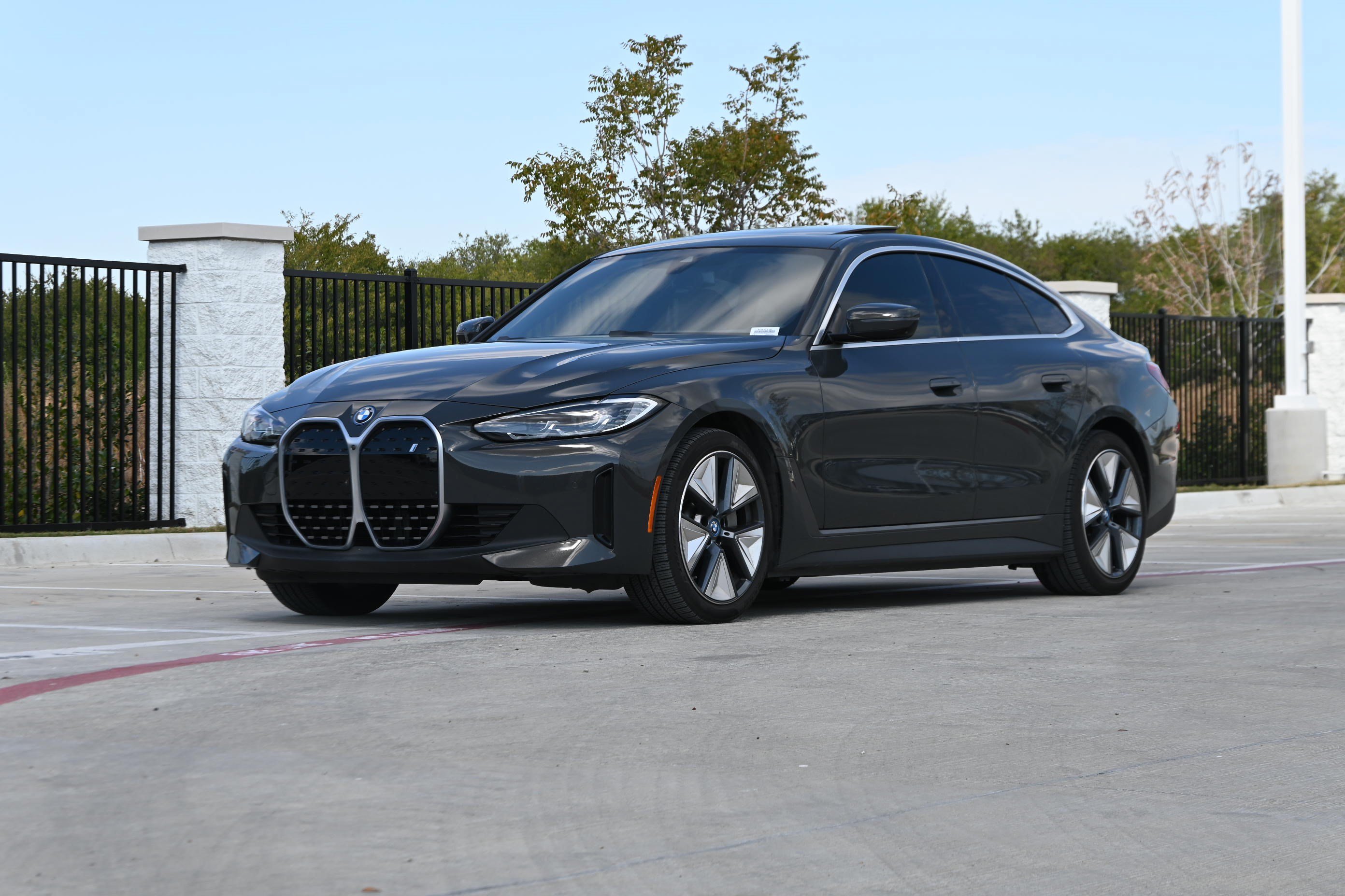 Certified 2023 BMW i4 eDrive35 w/ Premium Package RWD image 5