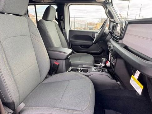 New 2026 Jeep Wrangler Unlimited Sport AWD/4WD image 14