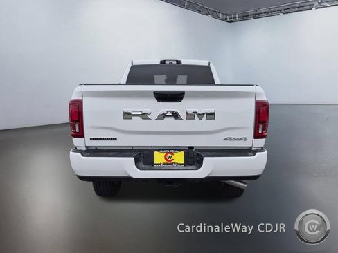 New 2026 RAM 2500 Big Horn AWD/4WD image 4