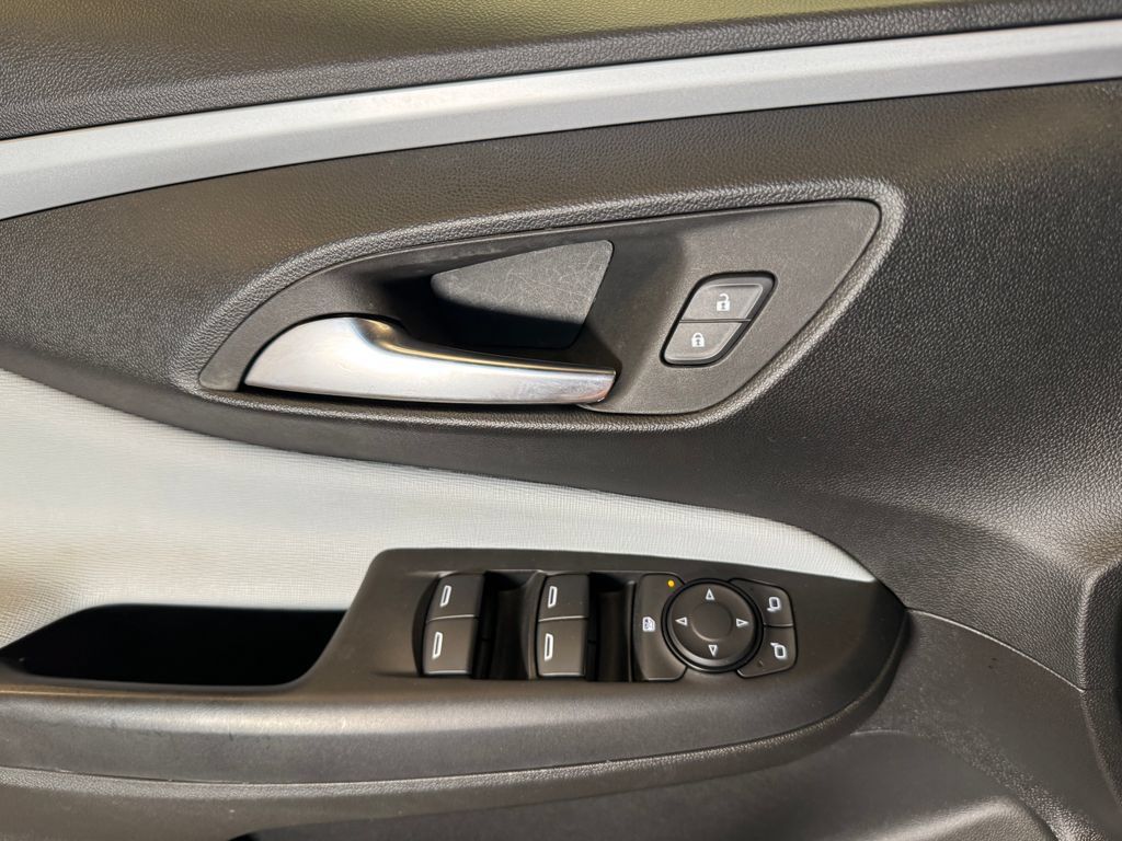 Used 2024 Buick Envista Preferred w/ Convenience I Package FWD image 19