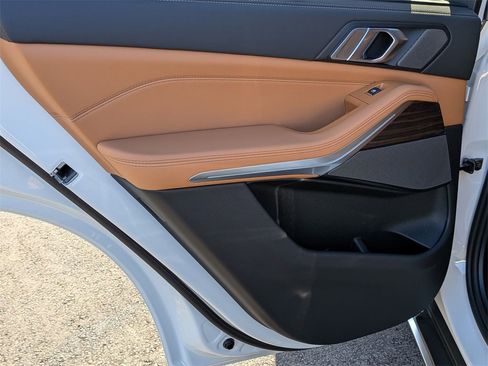 New 2026 BMW X5 sDrive40i image 28