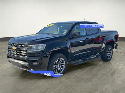 Used 2022 Chevrolet Colorado W/T w/ Custom Special Edition image 14