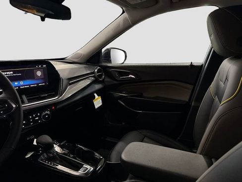 New 2026 Chevrolet Trax ACTIV w/ Sunroof Package image 24