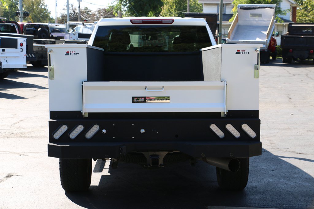 Used 2025 Chevrolet Silverado 2500 Custom w/ Custom Value Package AWD/4WD image 4
