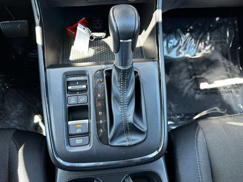 Certified 2025 Honda CR-V EX image 30