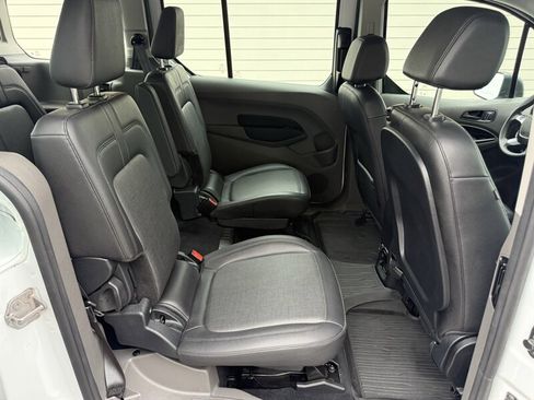 Used 2021 Ford Transit Connect XL image 10