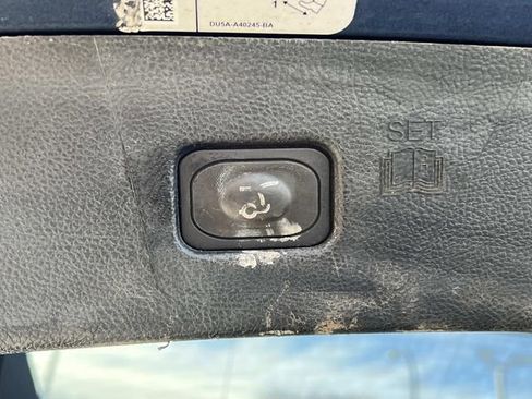 Certified 2019 Ford Edge SEL w/ Equipment Group 201A image 13