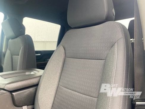 Used 2022 GMC Sierra 2500 SLE image 14