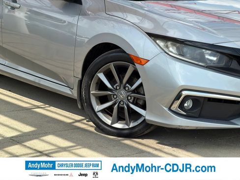 Used 2019 Honda Civic EX image 8