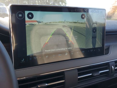 New 2025 Lincoln Corsair Reserve image 21