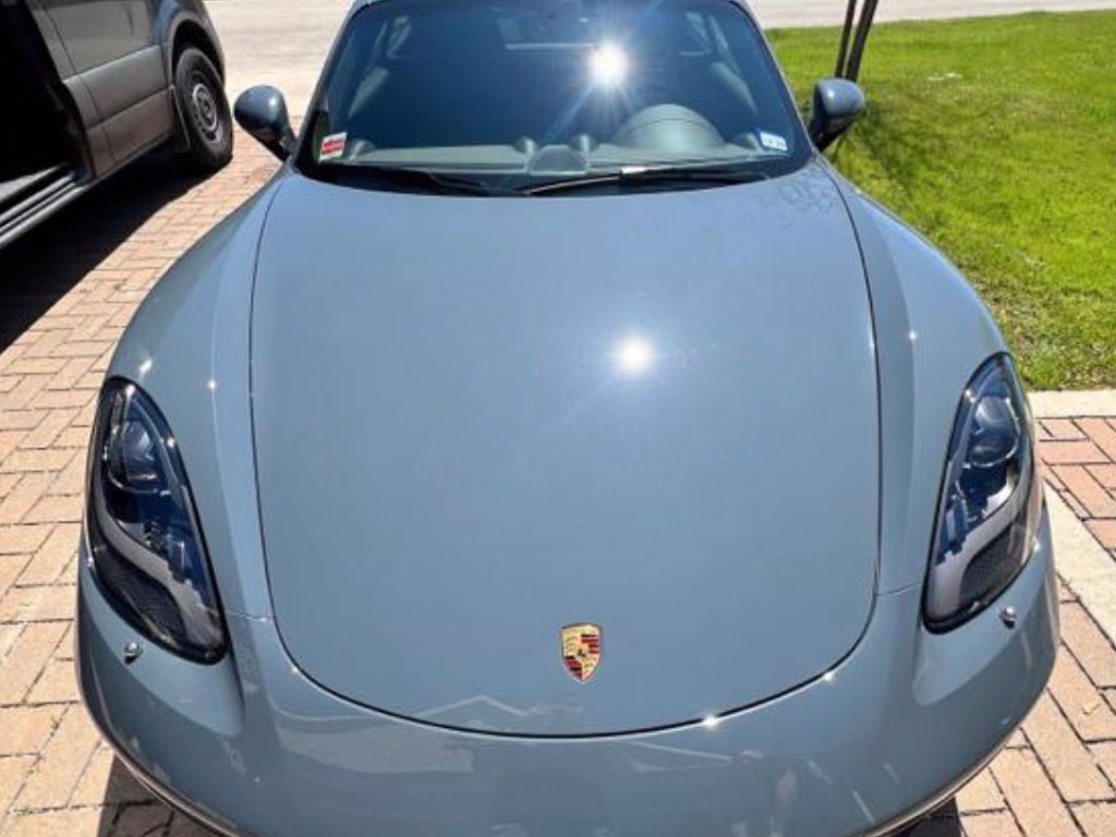 Used 2017 Porsche 718 Cayman RWD image 4